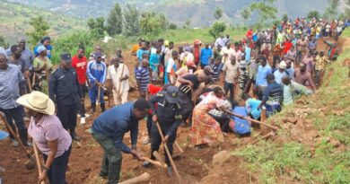 Gicumbi: Ab’i Rutare barishimira ko basoje umwaka wa 2025 bakoze umuhanda wari warabazengereje