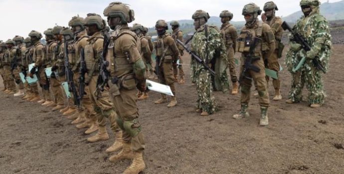 DRC:Ingabo za leta n’abazifasha barigamba kwisubiza ibice bikomeye hafi ya Minembwe DRC:Ingabo za leta n’abazifasha barigamba kwisubiza ibice bikomeye hafi ya Minembwe