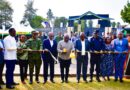 Amajyaruguru: Guverineri yakebuye urubyiruko rutarazibukira ibirwangiza